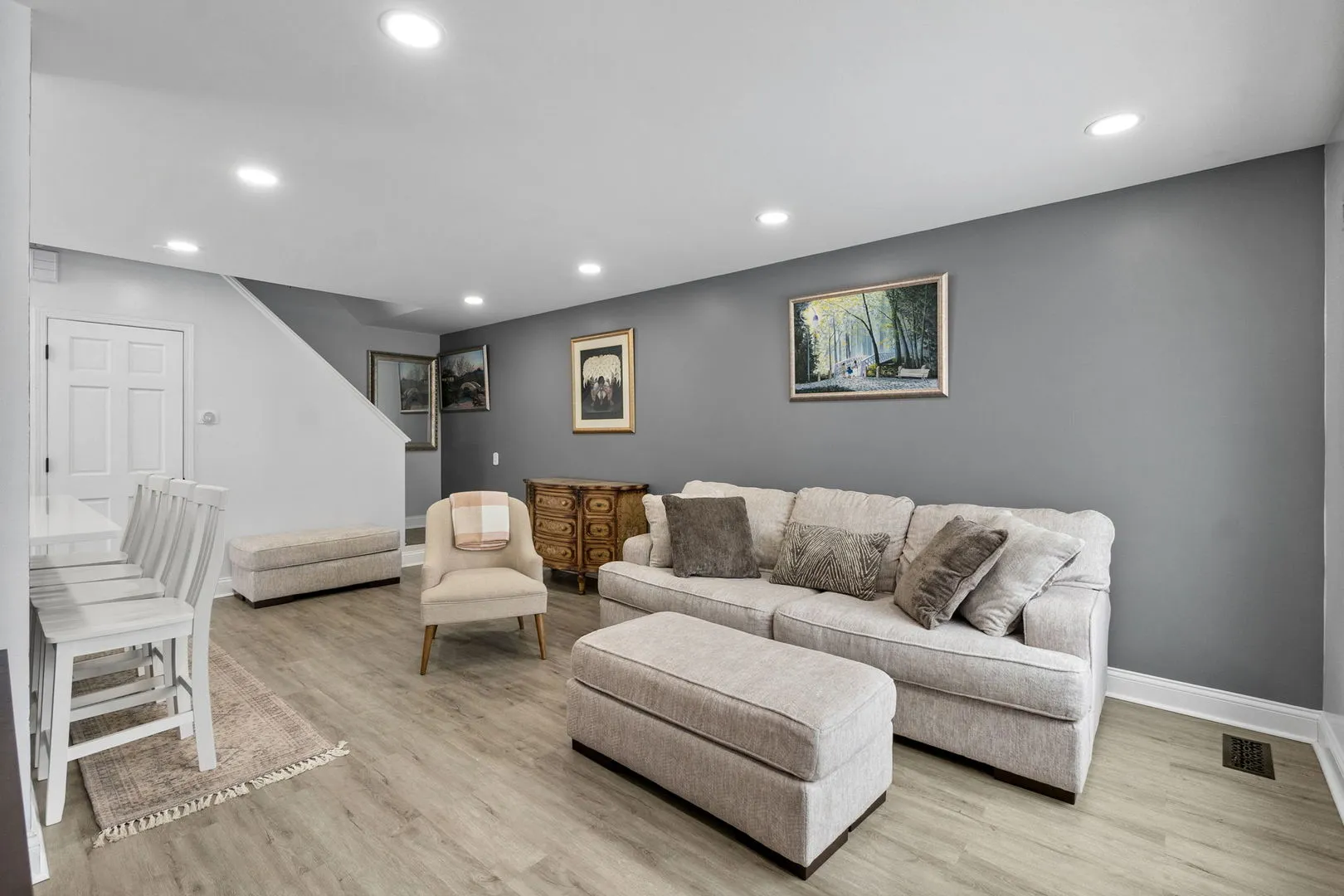 1688 Normantown Rd, ,  60564, USA 60564-Naperville-IL