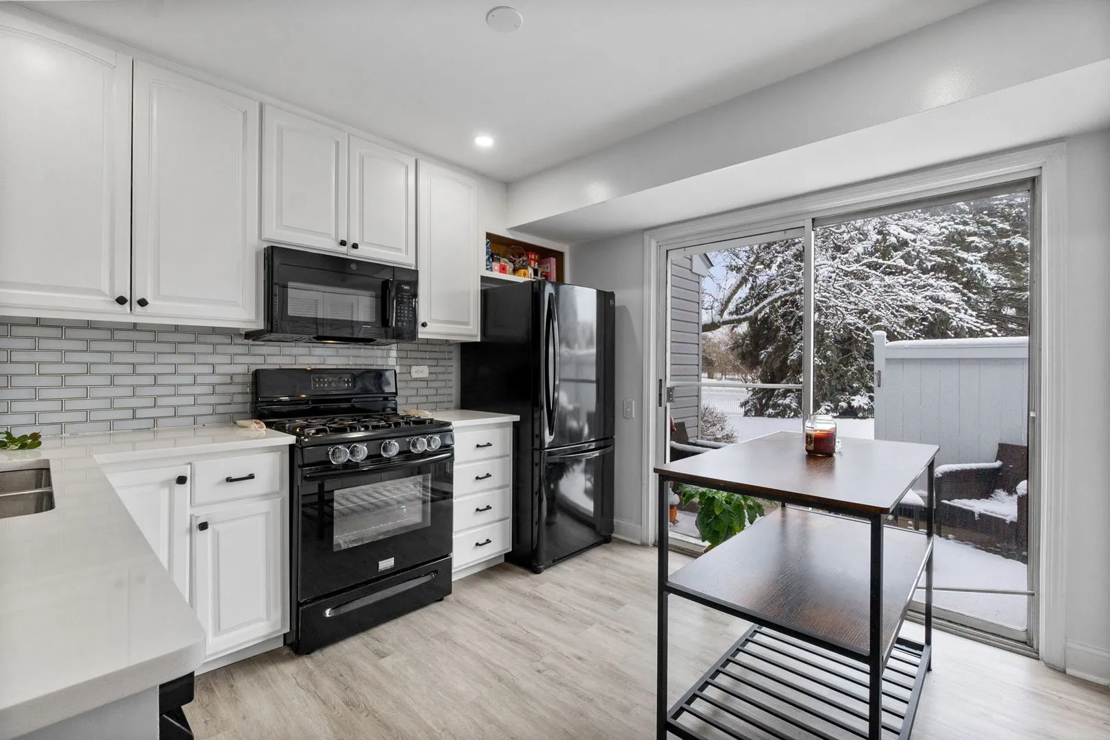 1688 Normantown Rd, ,  60564, USA 60564-Naperville-IL