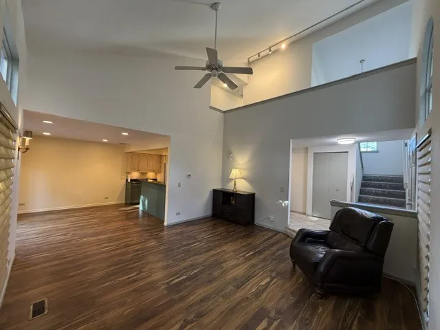 852 Dighton Ln, , 60173, USA 60173-Schaumburg-IL