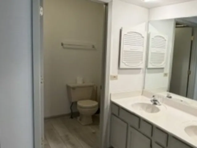 852 Dighton Ln, , 60173, USA 60173-Schaumburg-IL