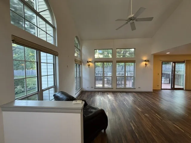 852 Dighton Ln, , 60173, USA 60173-Schaumburg-IL
