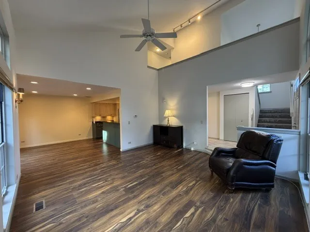 852 Dighton Ln, , 60173, USA 60173-Schaumburg-IL