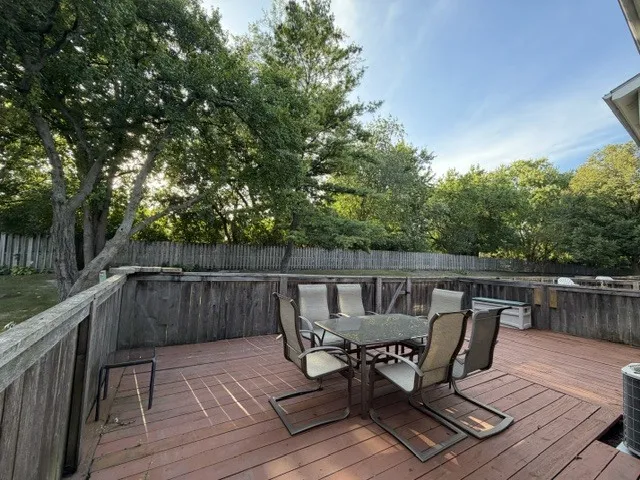 852 Dighton Ln, , 60173, USA 60173-Schaumburg-IL