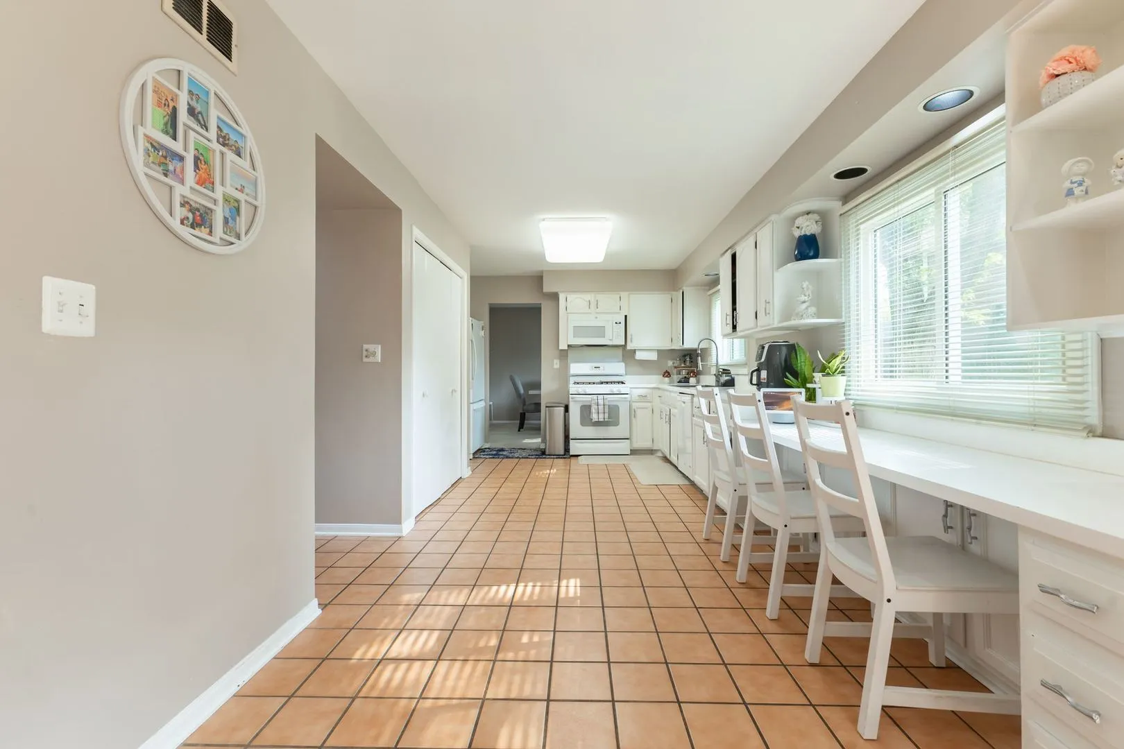 520 Highland Grove Dr, ,  60089, USA 60089-Buffalo Grove-IL