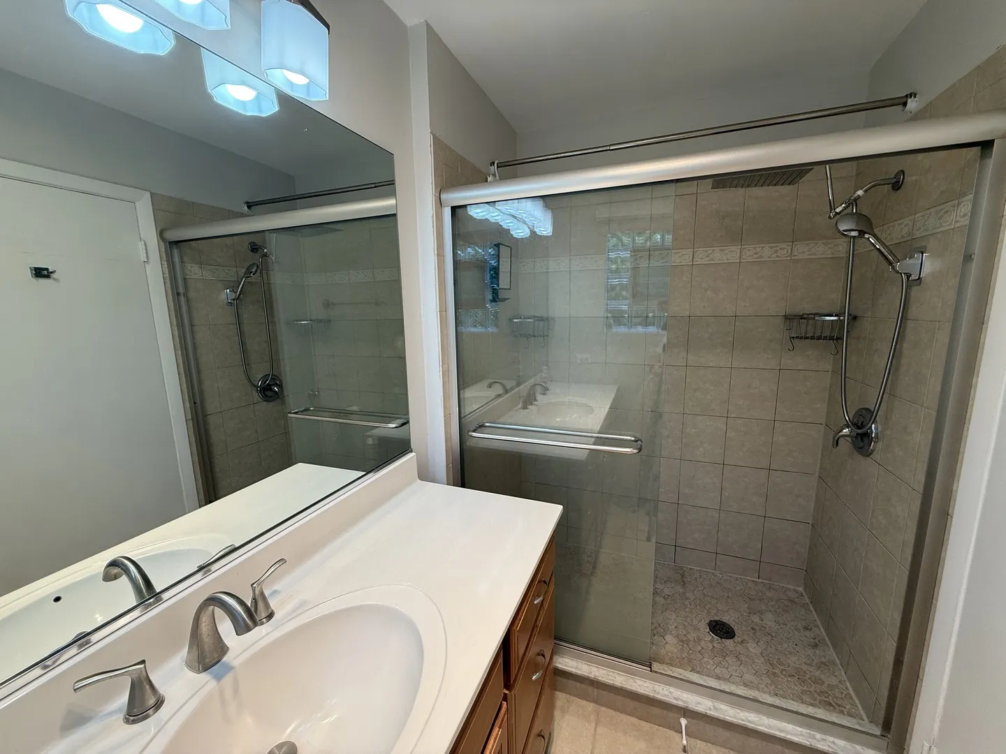 1954 Redwood Ln, ,  60062, USA 60062-Northbrook-IL