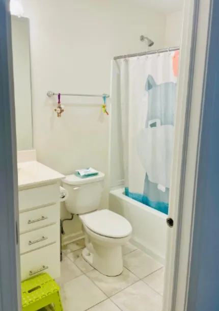 2329 Alumni Dr, , 60173, USA 60173-Schaumburg-IL