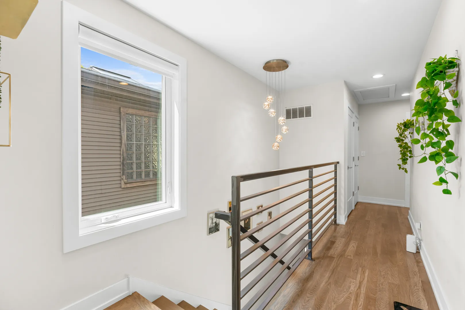 5047 W Winnemac Ave, , 60630, USA 60630-Chicago-IL