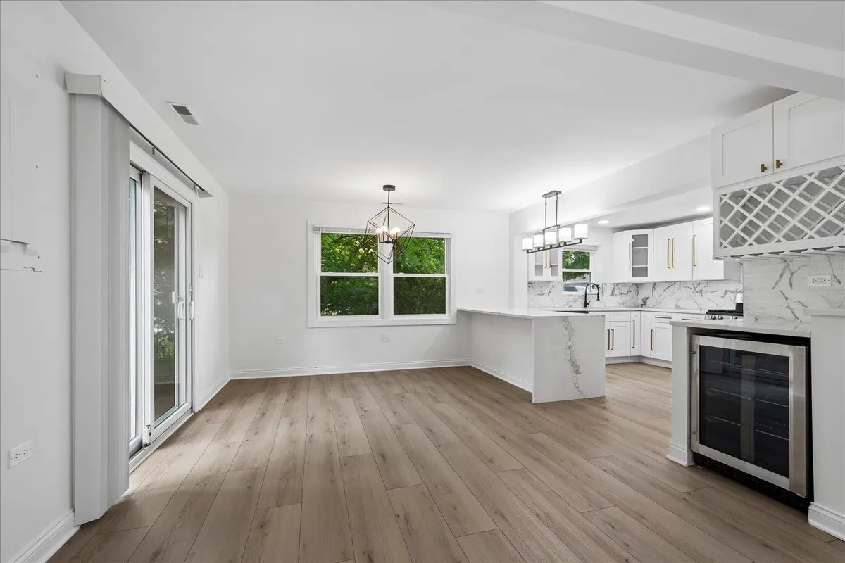 2272 Asbury Rd, , 60062, USA 60062-Northbrook-IL