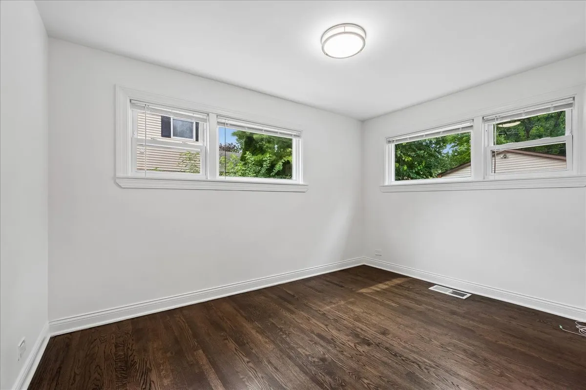 2272 Asbury Rd, , 60062, USA 60062-Northbrook-IL
