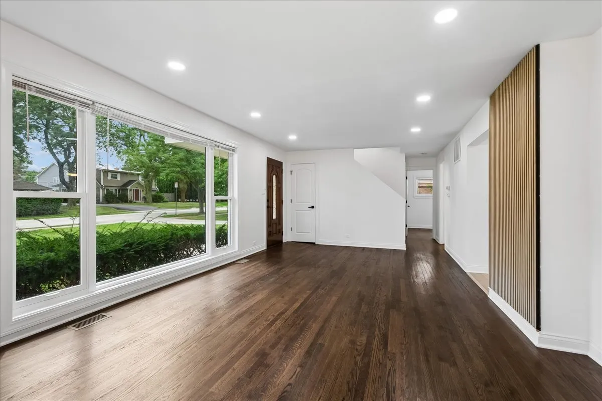 2272 Asbury Rd, , 60062, USA 60062-Northbrook-IL