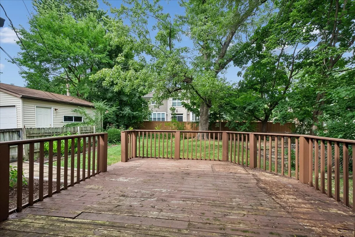 2272 Asbury Rd, , 60062, USA 60062-Northbrook-IL