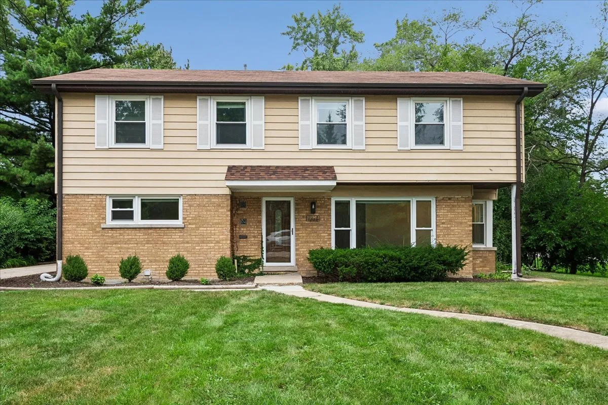 2272 Asbury Rd, , 60062, USA 60062-Northbrook-IL