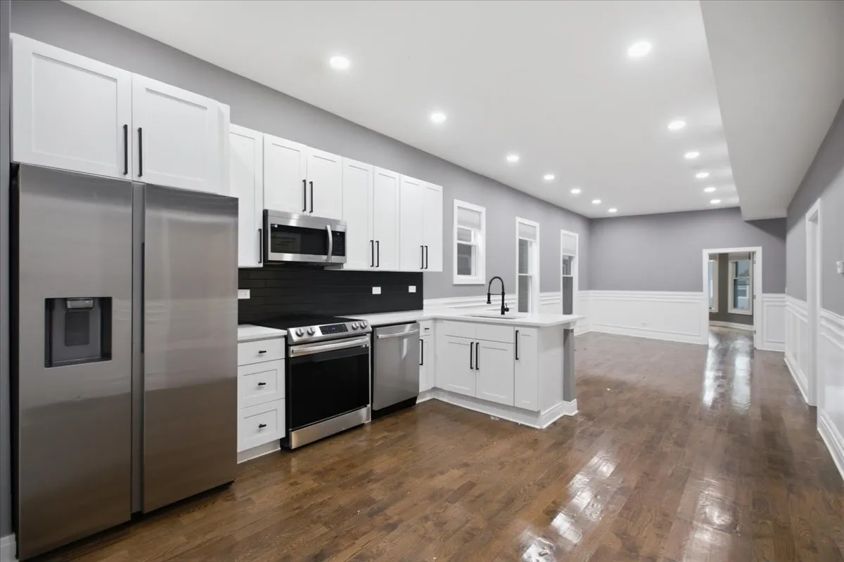 1821 N Kedvale Ave, , 60639, USA 60639-Chicago-IL