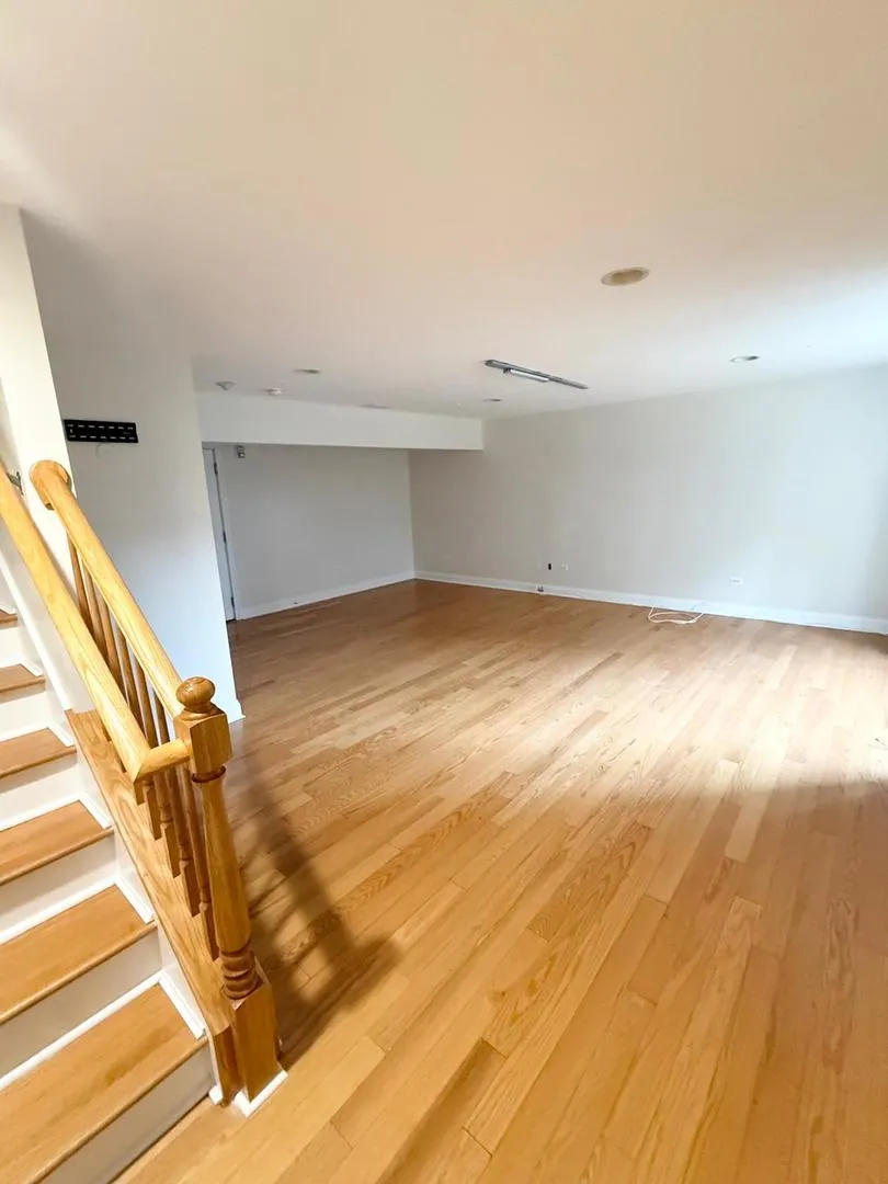 2005 Alta Vista Ct, , 60563, USA 60563-Naperville-IL