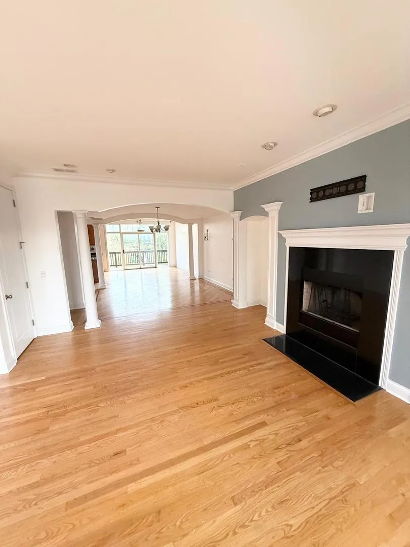 2005 Alta Vista Ct, , 60563, USA 60563-Naperville-IL