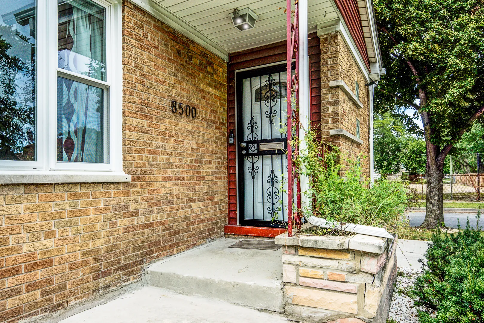 8500 S Calumet Ave, , 60619, USA 60619-Chicago-IL