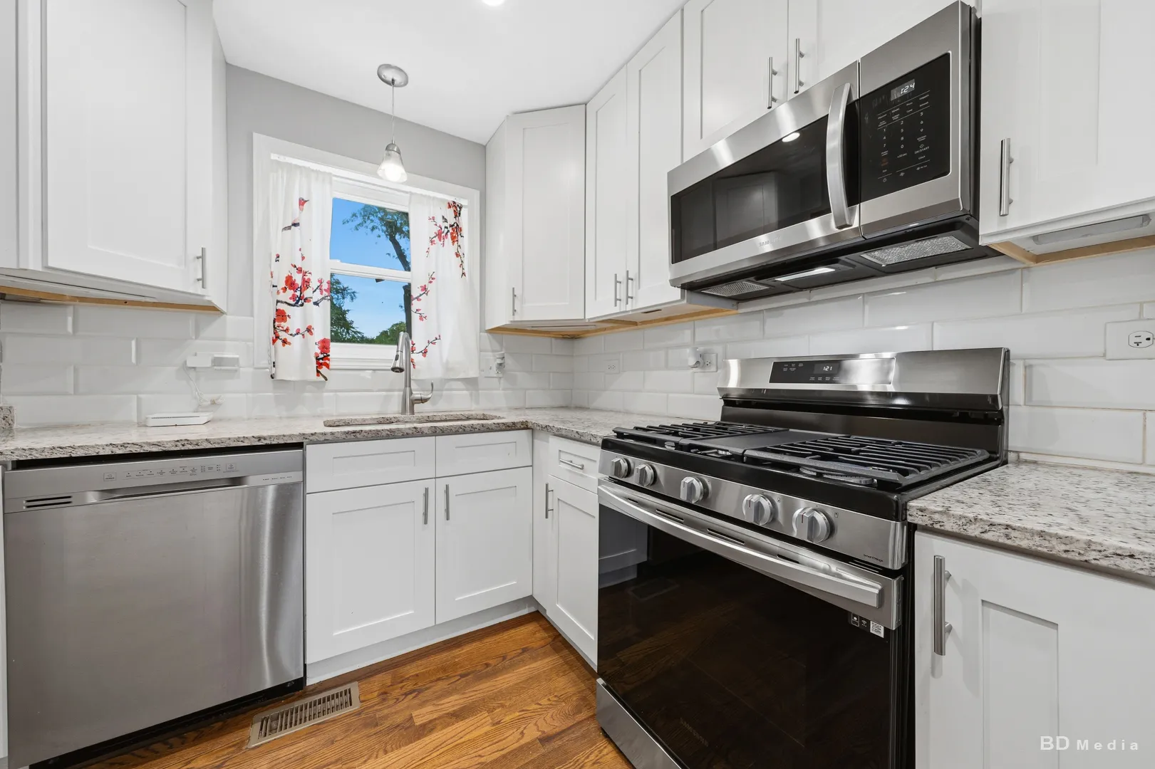 8500 S Calumet Ave, , 60619, USA 60619-Chicago-IL