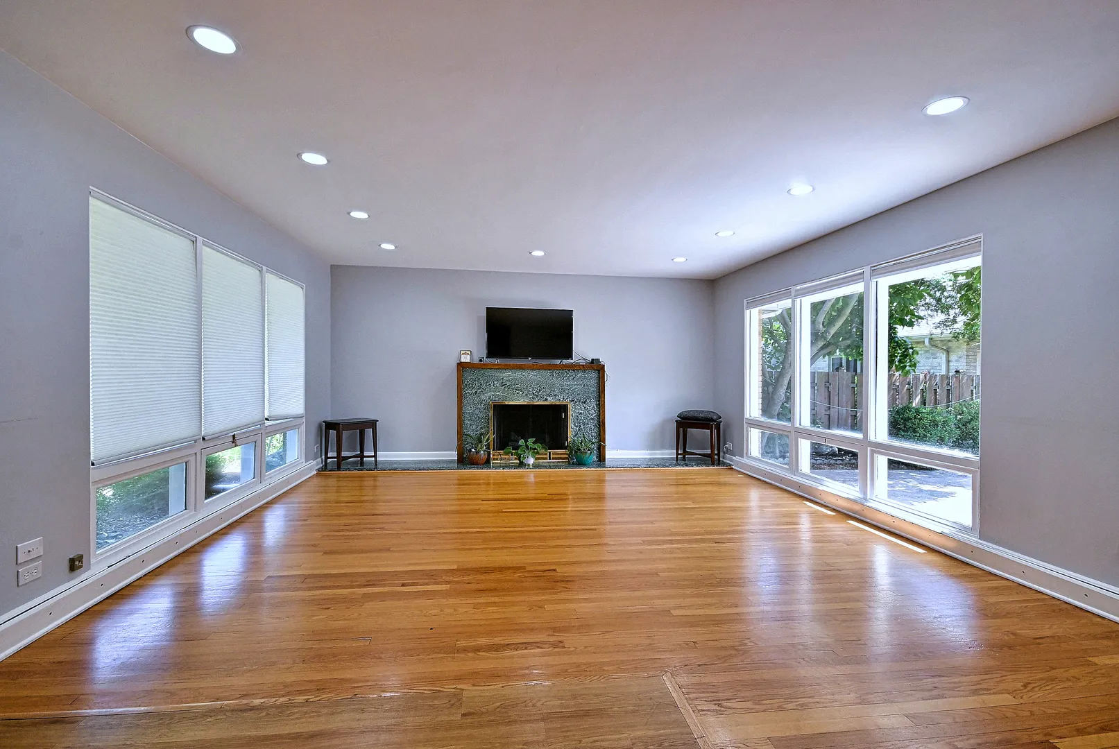 4915 Jerome St, ,  60077, USA 60077-Skokie-IL
