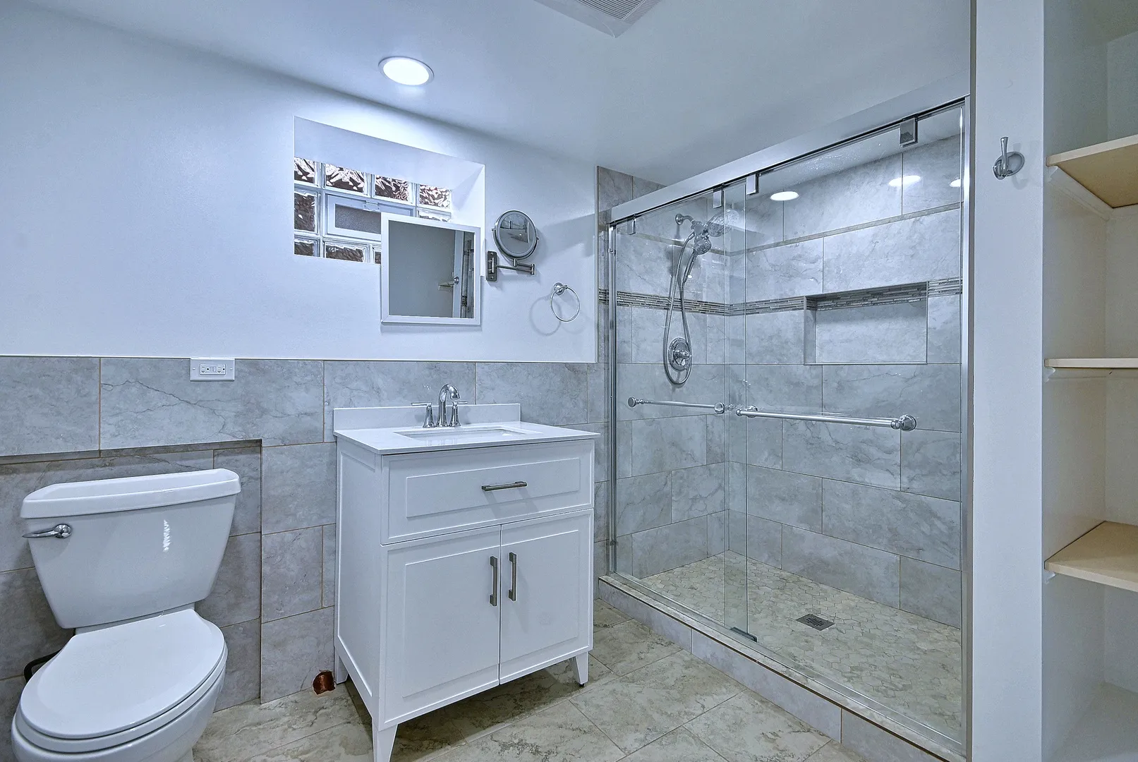 4915 Jerome St, ,  60077, USA 60077-Skokie-IL