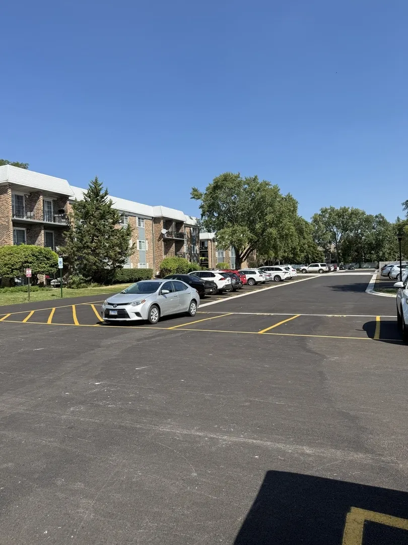 1627 N Windsor Dr, ,  60004, USA 60004-Arlington Heights-IL
