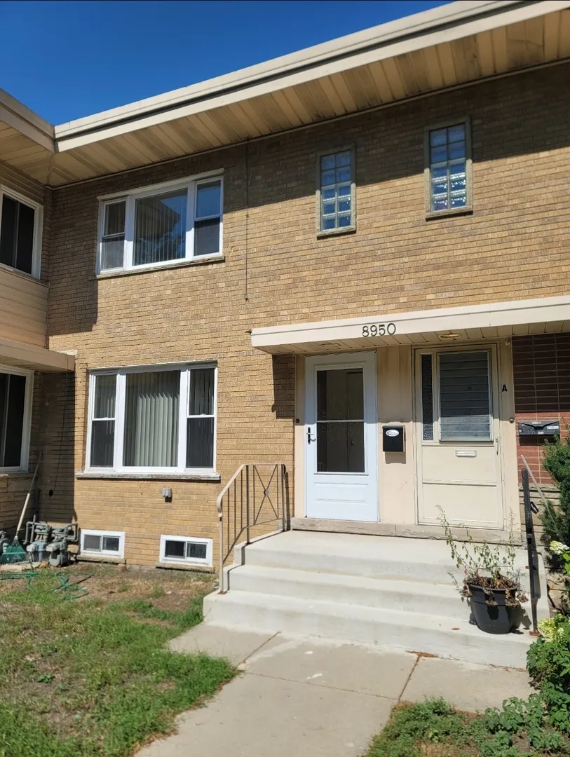 8950 Blvd, , 60077, USA 60077-Skokie-IL