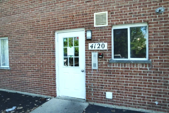 4120 Williamsburg Ct, , 60025, USA 60025-Glenview-IL