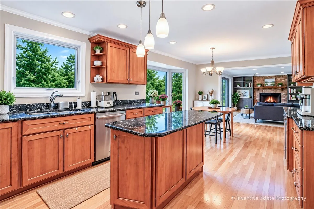 6201 Sleepy Hollow Ln, , 60532, USA 60532-Lisle-IL