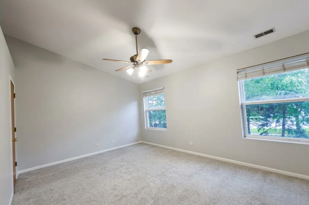 2943 Stonewater Dr, , 60564, USA 60564-Naperville-IL