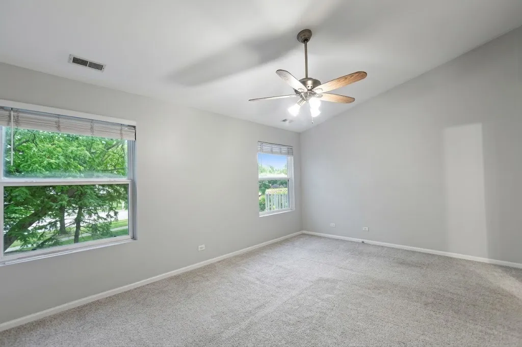 2943 Stonewater Dr, , 60564, USA 60564-Naperville-IL