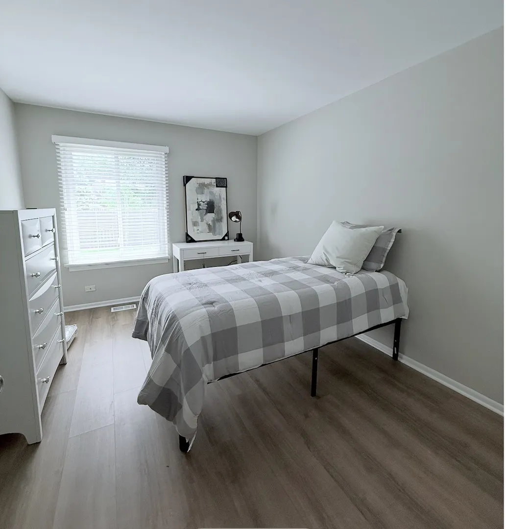 2108 Navarone Dr, , 60565, USA 60565-Naperville-IL