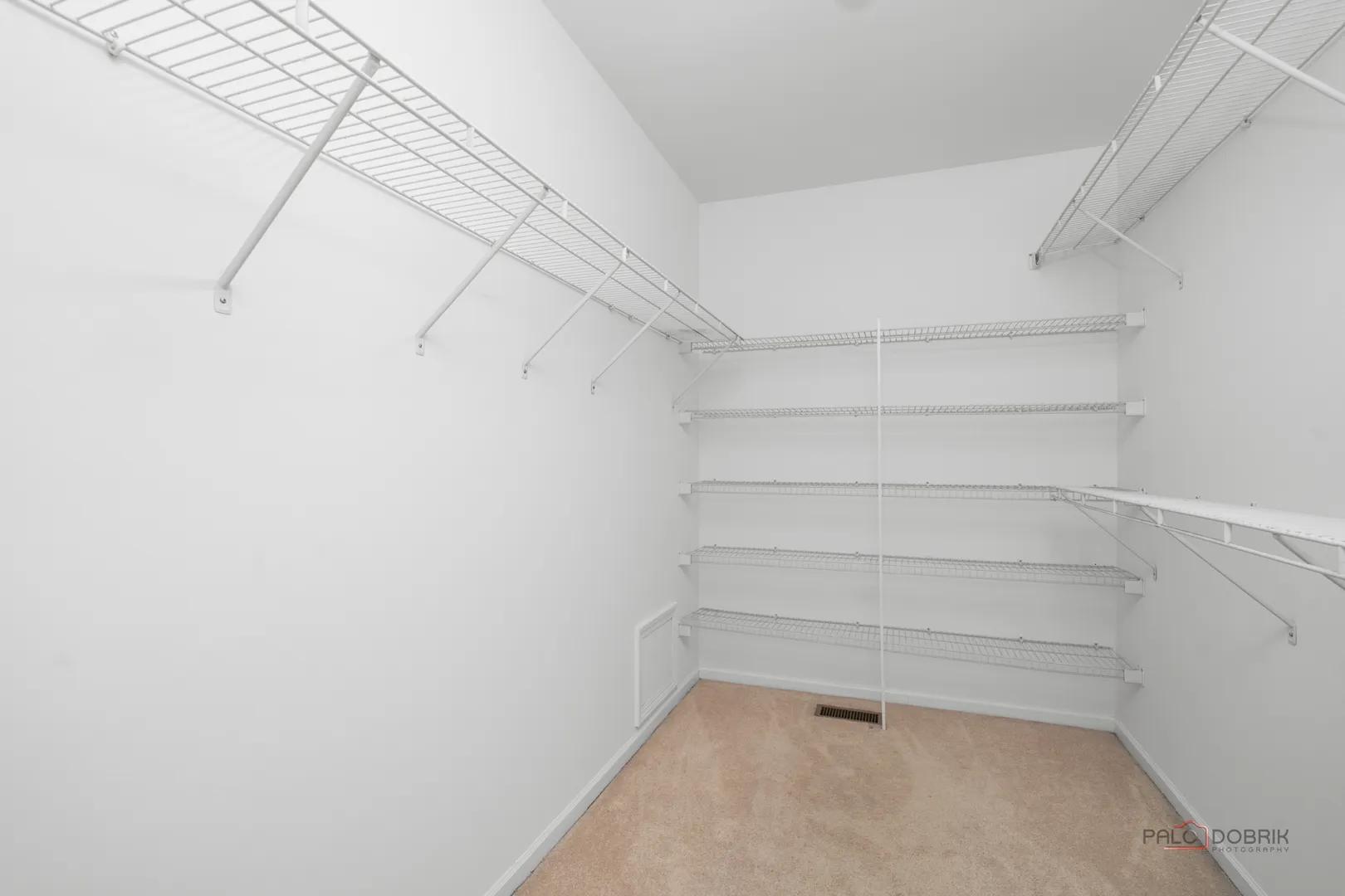 1507 Forever Ave, ,  60048, USA 60048-Libertyville-IL