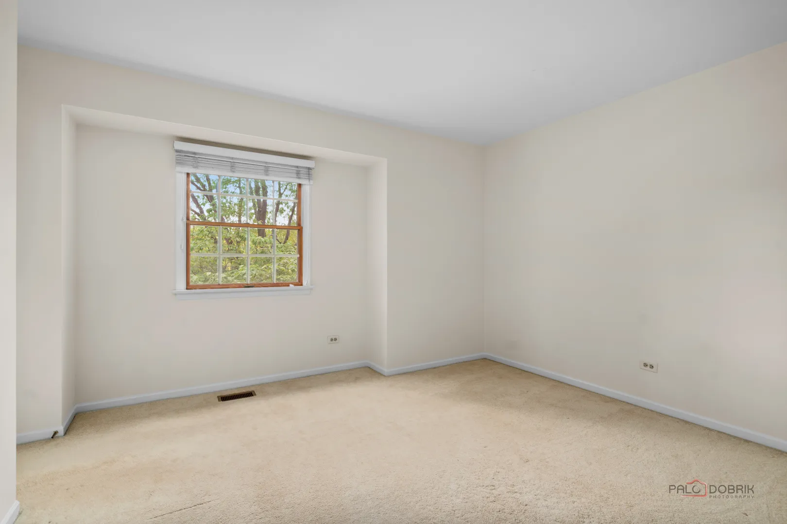 1507 Forever Ave, ,  60048, USA 60048-Libertyville-IL