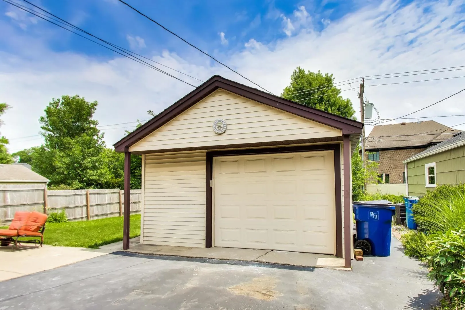 679 Spring Rd, ,  60126, USA 60126-Elmhurst-IL