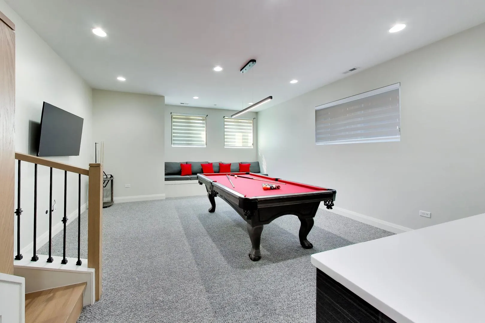 700 E 46th St, , 60653, USA 60653-Chicago-IL