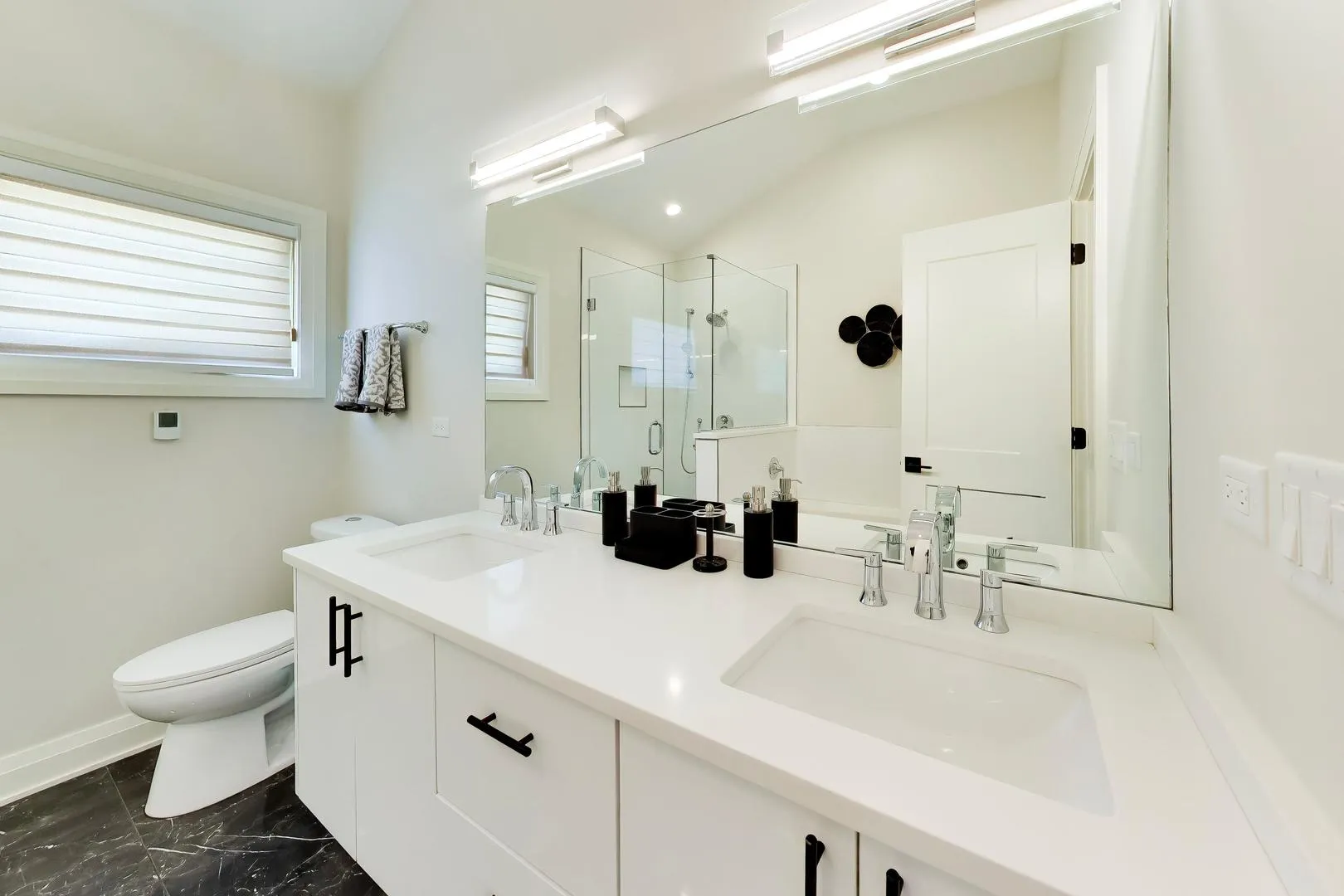 700 E 46th St, , 60653, USA 60653-Chicago-IL