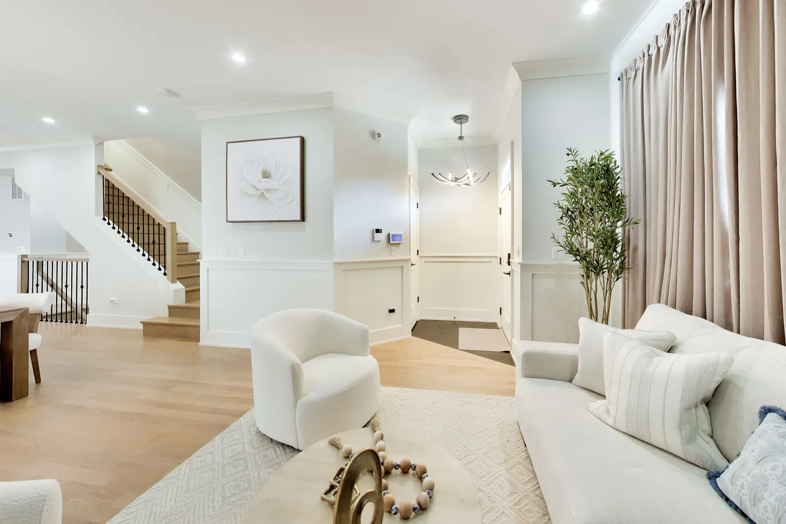 700 E 46th St, , 60653, USA 60653-Chicago-IL