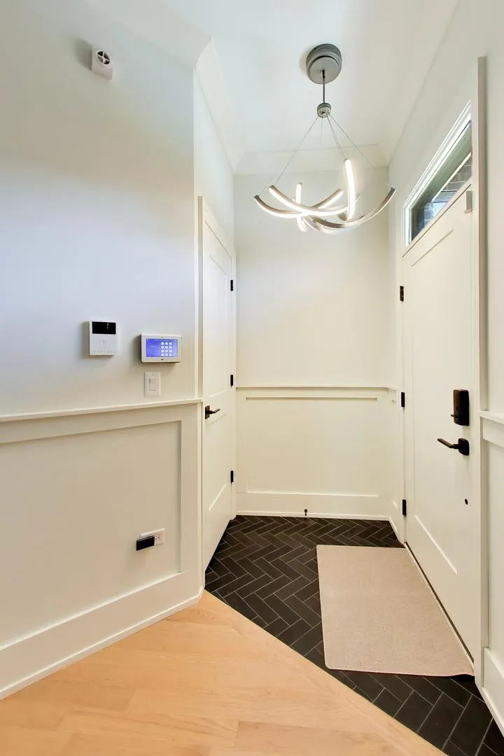 700 E 46th St, , 60653, USA 60653-Chicago-IL