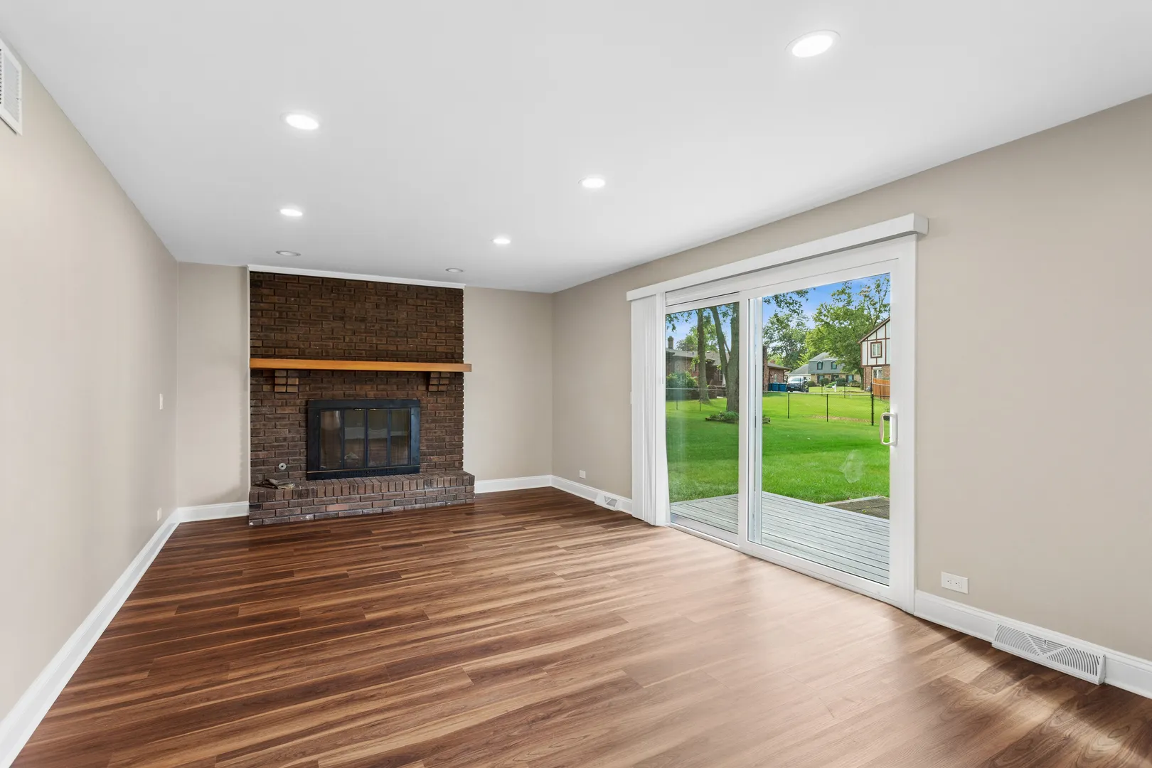 3506 Donovan Dr, ,  60417, USA 60417-Crete-IL