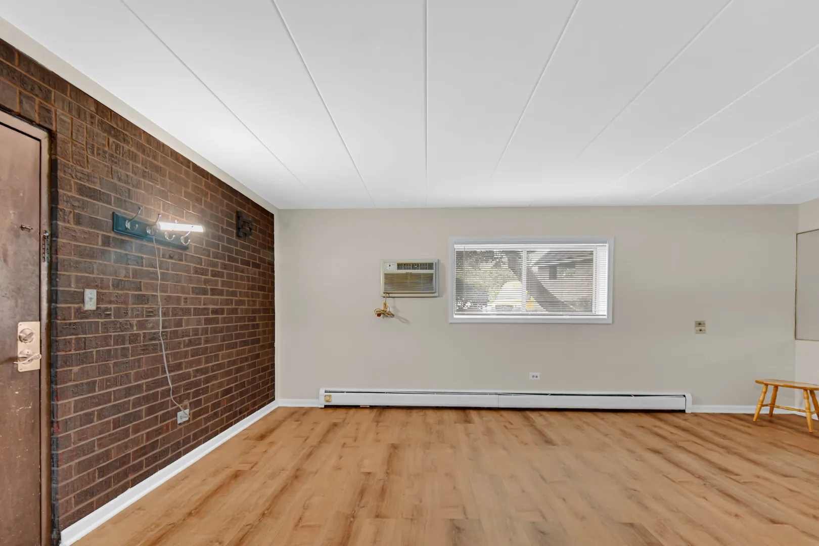 228 E Bailey Rd, ,  60565, USA 60565-unit#A-Naperville-IL