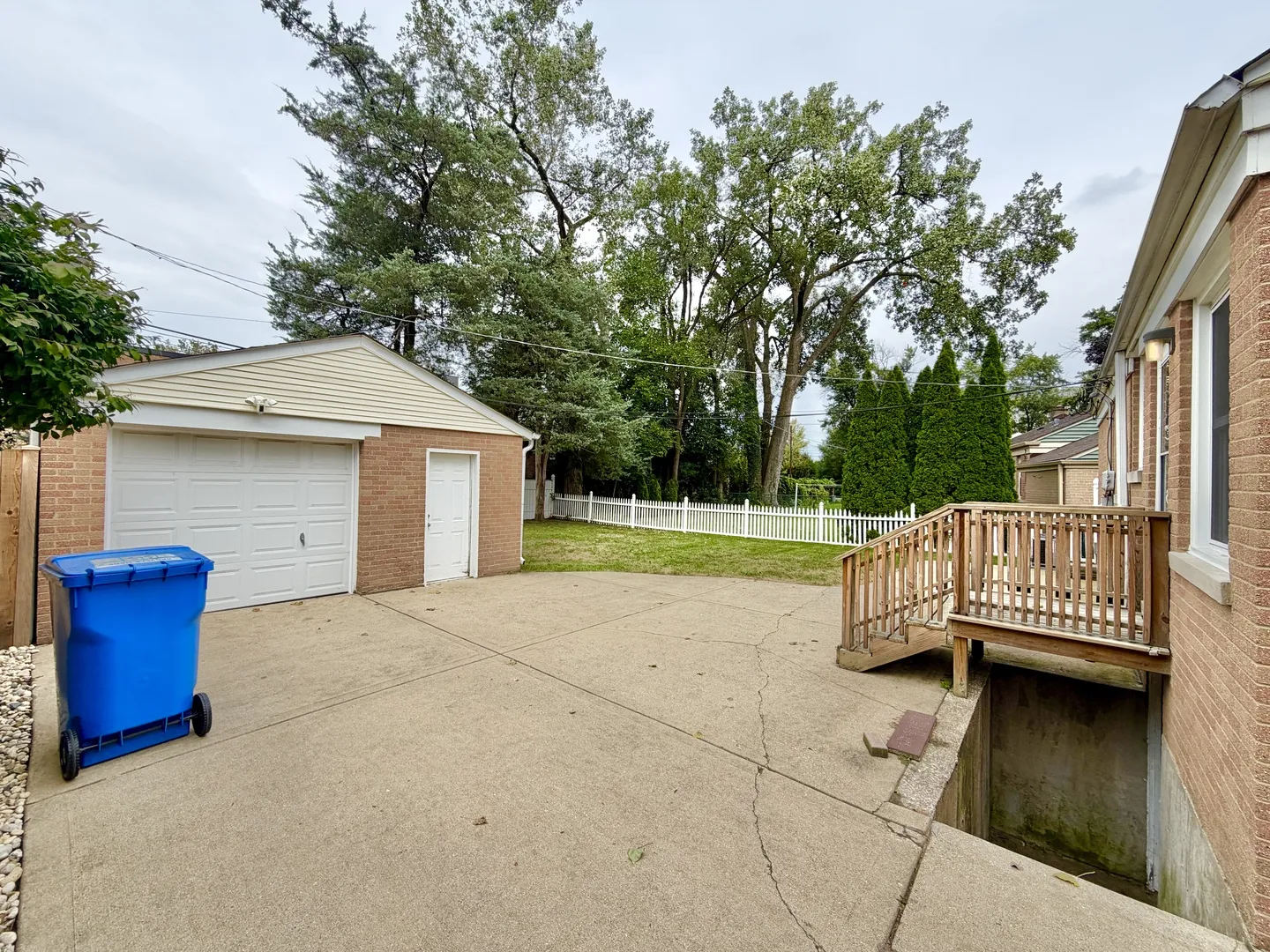 5816 W Greenleaf Ave, , 60646, USA 60646-Chicago-IL