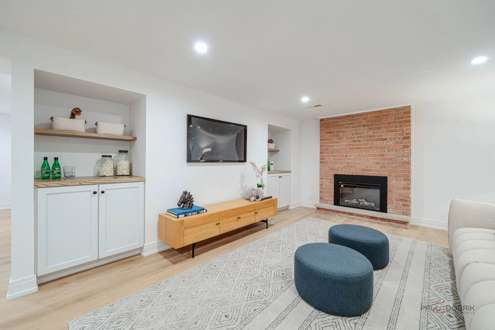 707 Brierhill Rd, ,  60015, USA 60015-Deerfield-IL