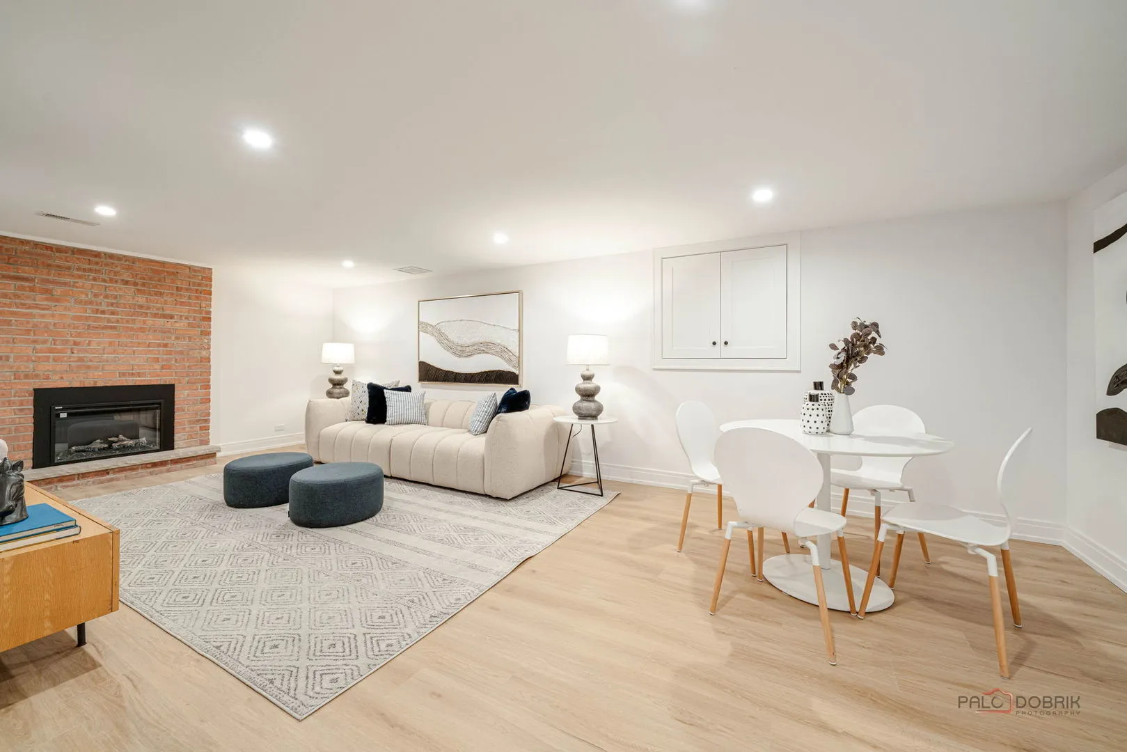 707 Brierhill Rd, ,  60015, USA 60015-Deerfield-IL