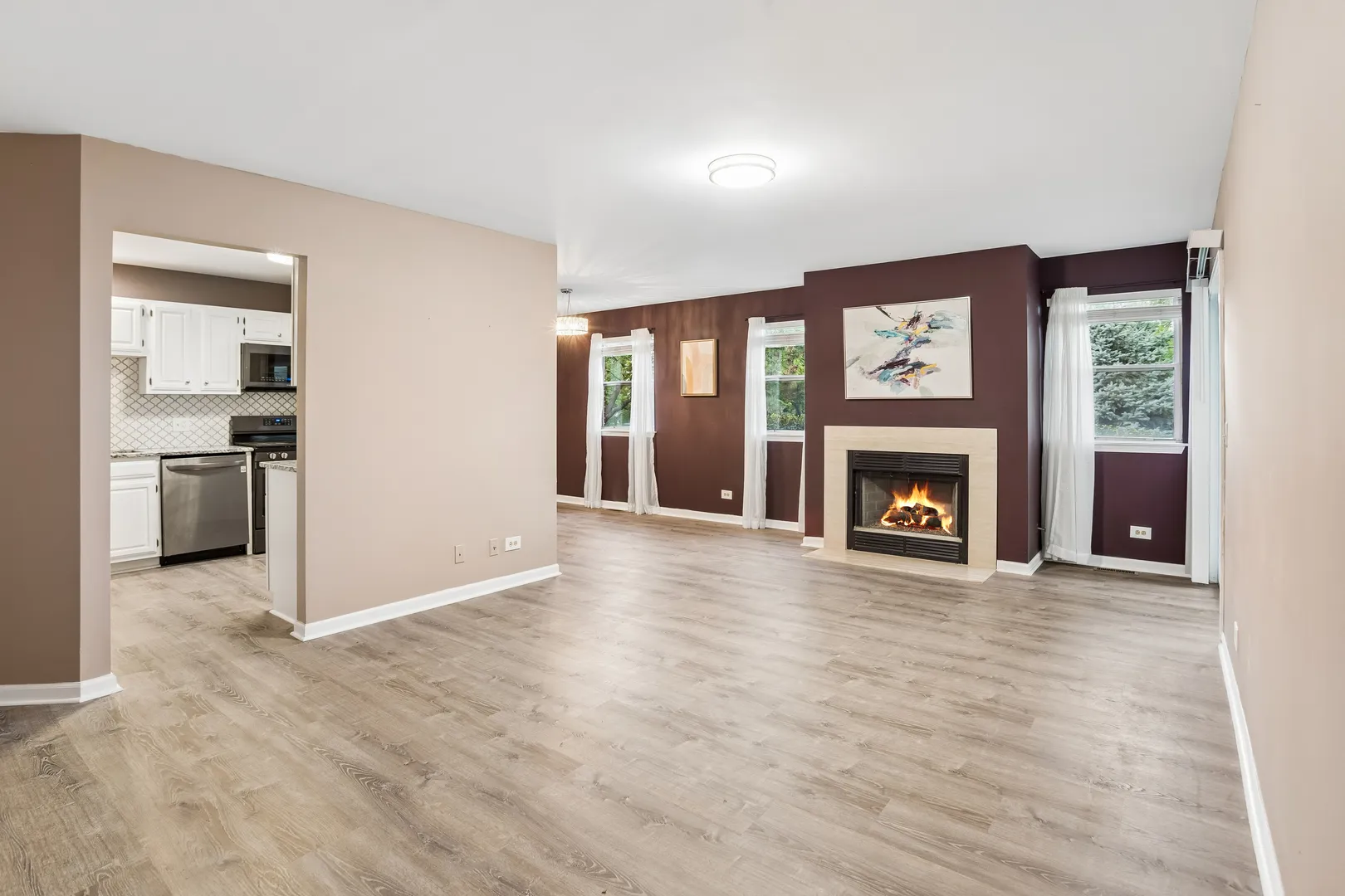 210 Glasgow Ln, ,  60194, USA 60194-unit#Z1-Schaumburg-IL