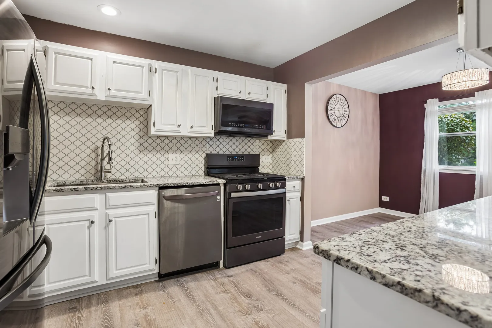 210 Glasgow Ln, ,  60194, USA 60194-unit#Z1-Schaumburg-IL