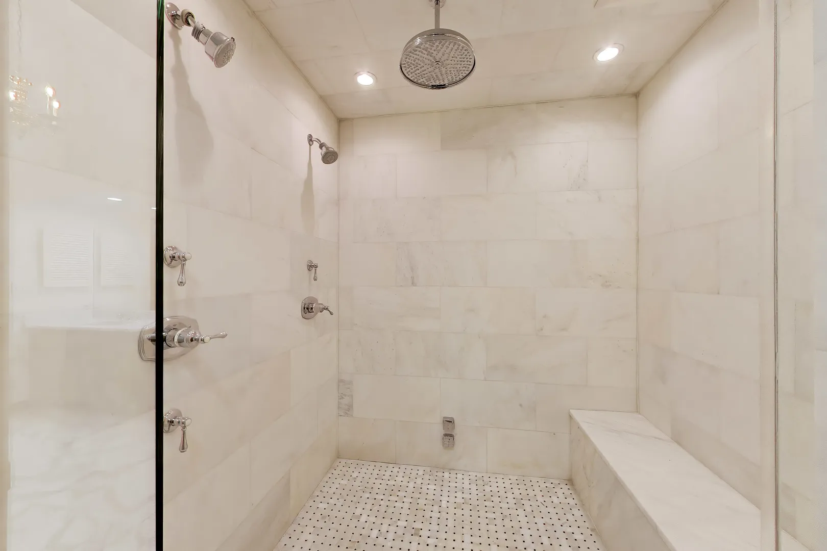 1400 Kurtis Ln, , 60045, USA 60045-Lake Forest-IL