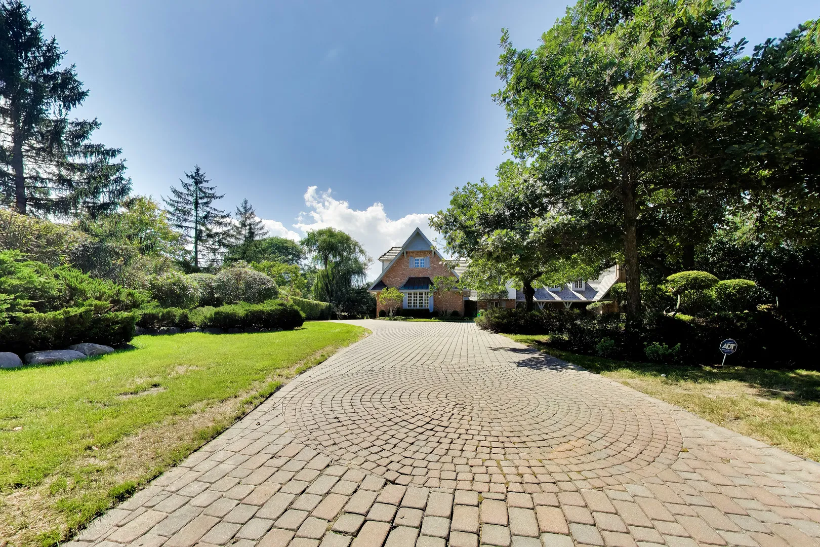 1400 Kurtis Ln, , 60045, USA 60045-Lake Forest-IL