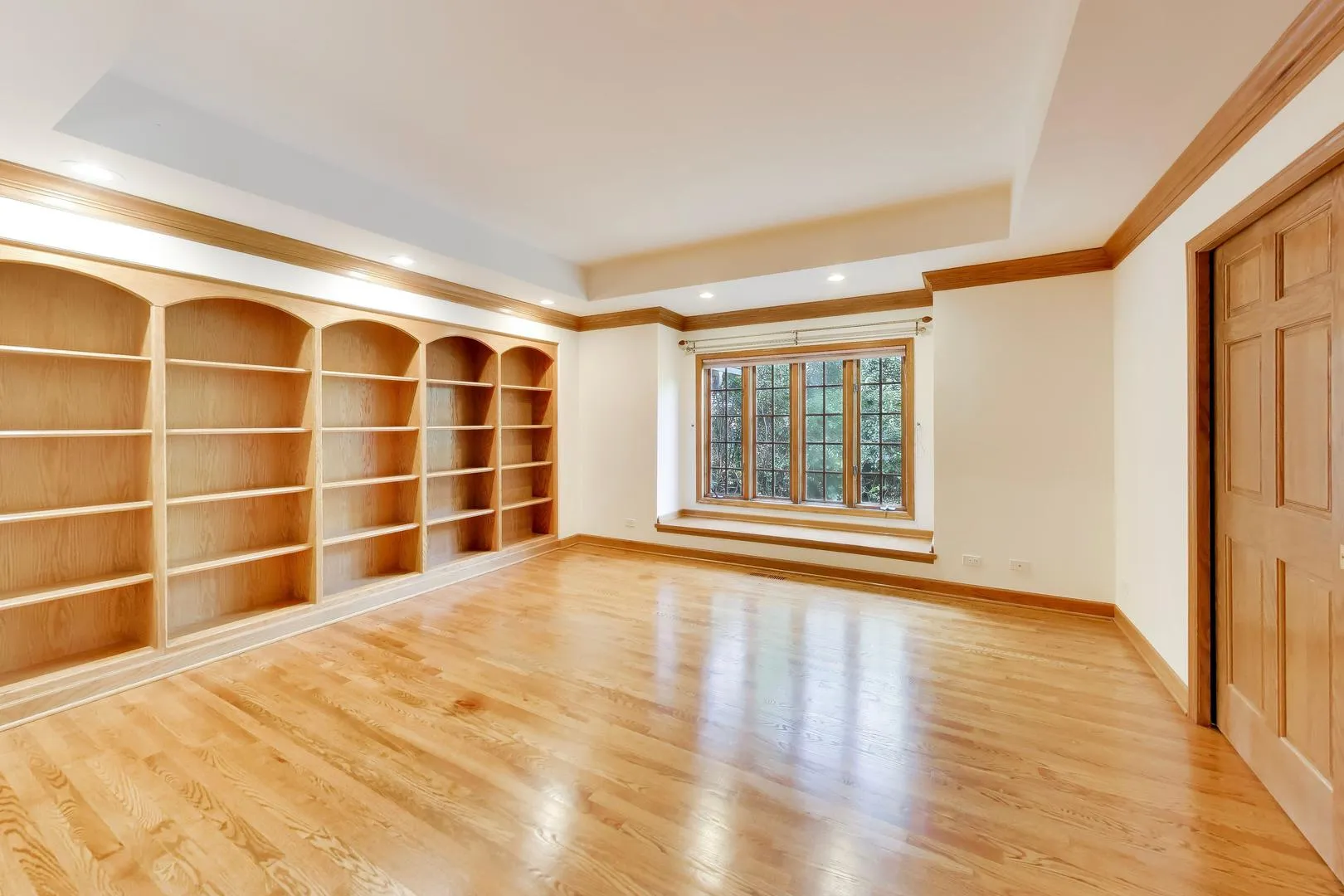1400 Kurtis Ln, , 60045, USA 60045-Lake Forest-IL