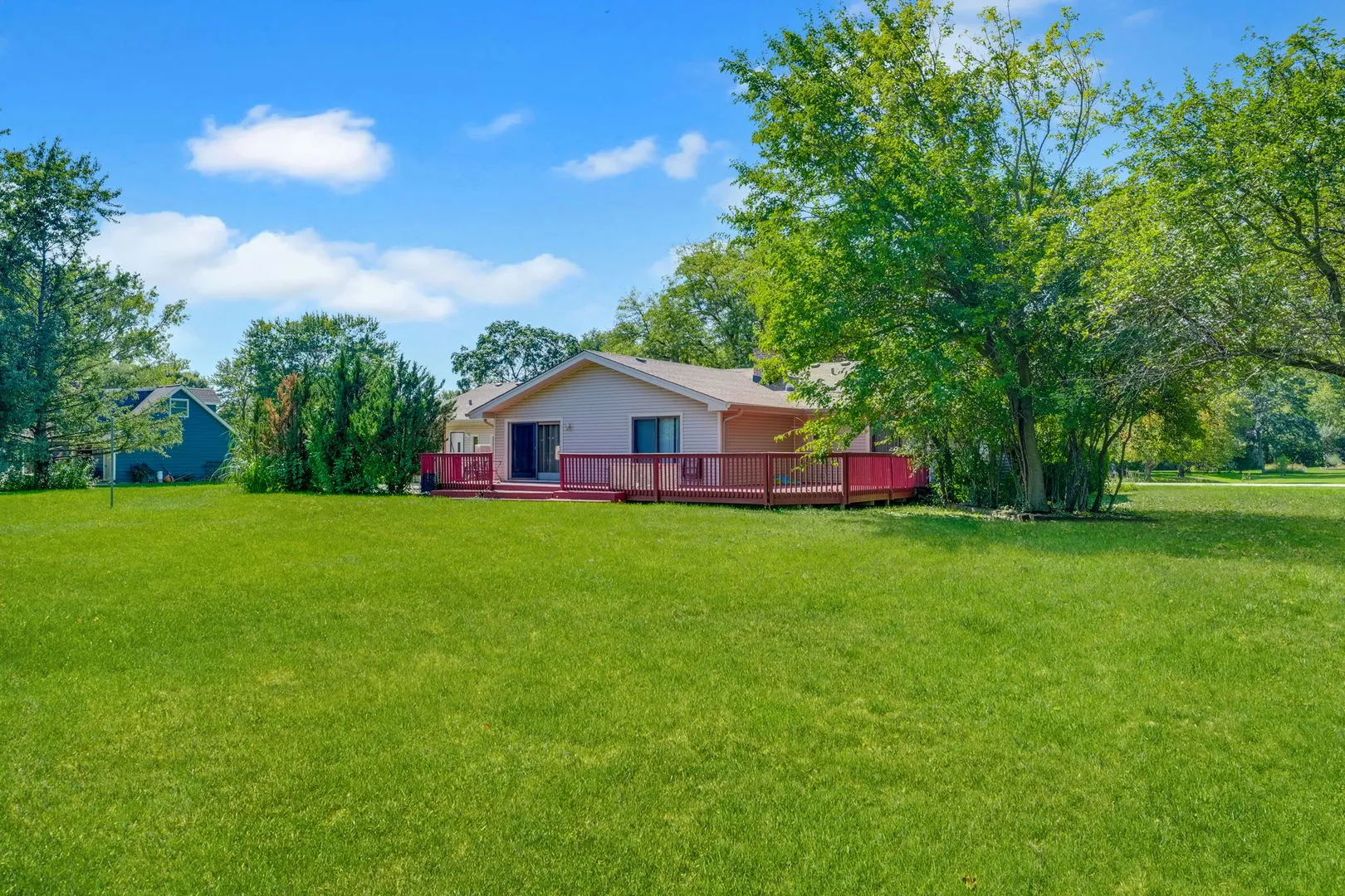 2226 Shannondale Dr, , 60048, USA 60048-Libertyville-IL