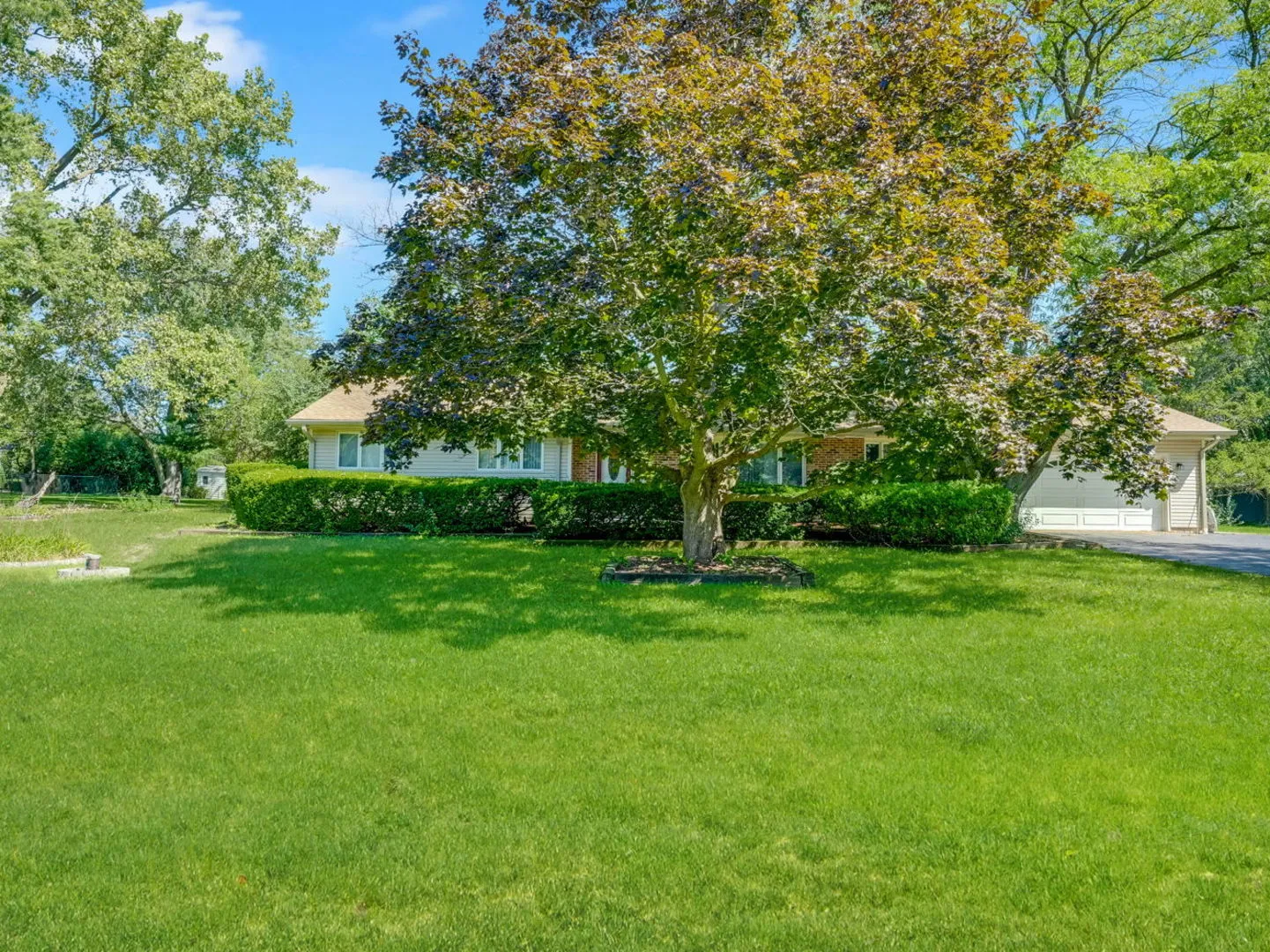 2226 Shannondale Dr, , 60048, USA 60048-Libertyville-IL