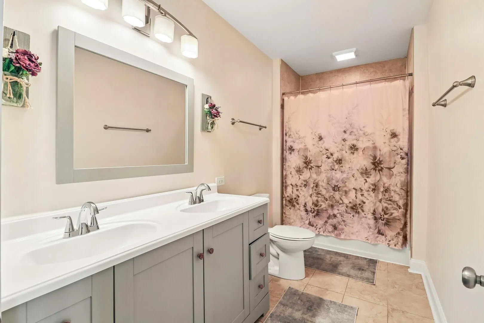 929 S Bell Ave, ,  60612, USA 60612-Chicago-IL